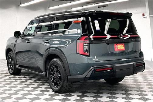 2025 Nissan Armada PRO-4X 4WD