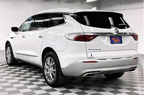 2022 Buick Enclave FWD Essence