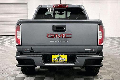 2022 GMC Canyon AT4