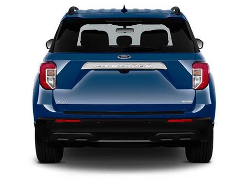 Black Metallic 2025 Ford Explorer Platinum