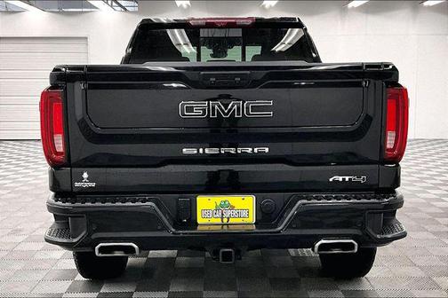 2022 GMC Sierra 1500 AT4