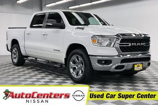 Bright White Clearcoat 2022 RAM 1500 Big Horn/Lone Star