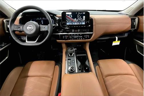 2025 Nissan Pathfinder Platinum 4WD