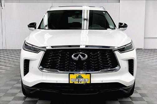 Majestic White 2024 INFINITI QX60 Luxe
