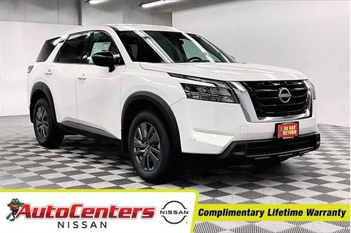 2025 Nissan Pathfinder S 4WD