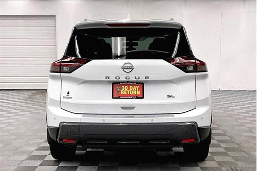 2025 Nissan Rogue SL