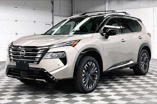 Champagne Silver/Black 2026 Nissan Rogue Platinum