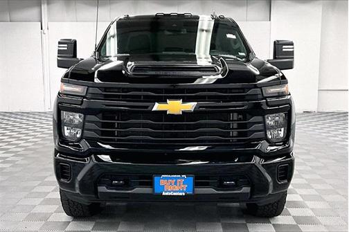 2024 Chevrolet Silverado 2500 Custom