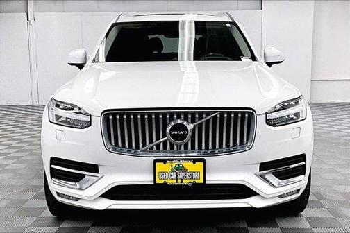 2022 Volvo XC90 T6 Inscription