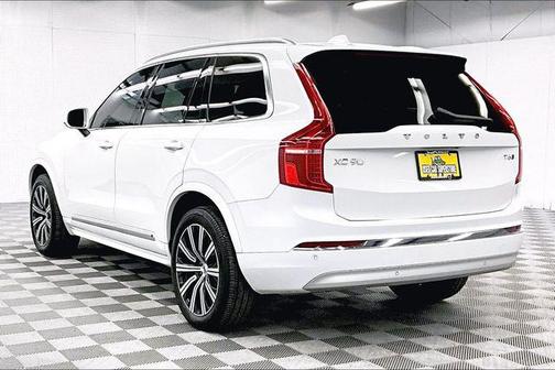 2022 Volvo XC90 T6 Inscription