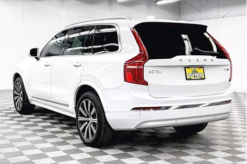 2022 Volvo XC90 T6 Inscription