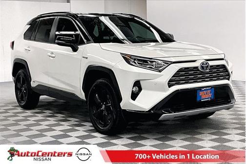 2021 Toyota RAV4 Hybrid SE