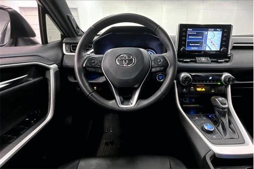 2021 Toyota RAV4 Hybrid SE