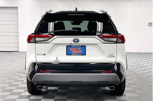 2021 Toyota RAV4 Hybrid SE