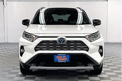 2021 Toyota RAV4 Hybrid SE