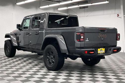 Granite Crystal Metallic Clearcoat 2022 Jeep Gladiator Mojave 4x4