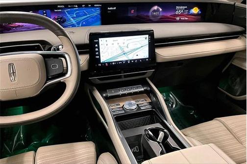 2024 Lincoln Nautilus Reserve