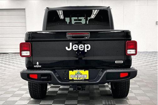 2021 Jeep Gladiator Overland