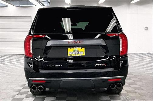 2022 GMC Yukon XL 4WD AT4