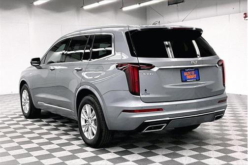 2024 Cadillac XT6 Luxury FWD