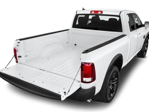 2019 RAM 1500 SLT