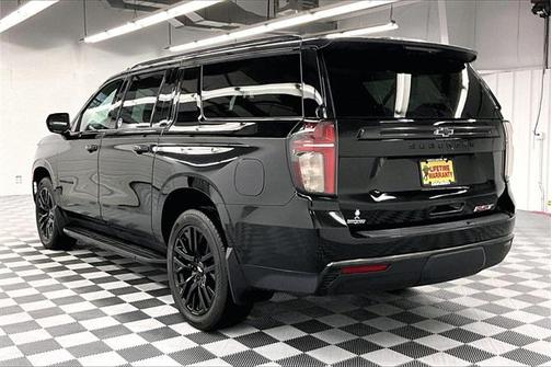 2021 Chevrolet Suburban RST