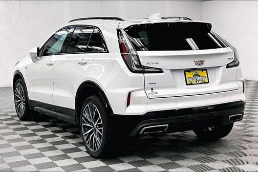 Crystal White Tricoat 2024 Cadillac XT4 Sport