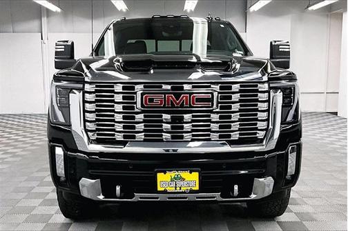 2024 GMC Sierra 2500 Denali