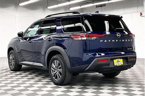 2023 Nissan Pathfinder SV 4WD