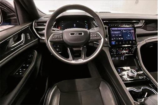 2023 Jeep Grand Cherokee 4xe Trailhawk