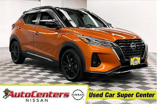 2023 Nissan Kicks SR