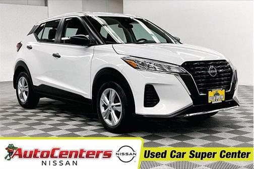 2025 Nissan Kicks S