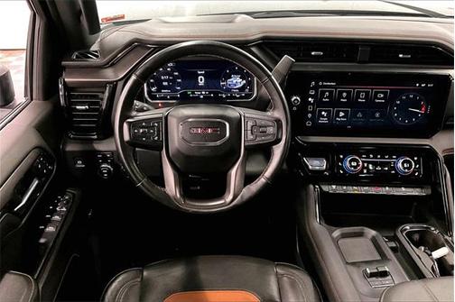 2024 GMC Sierra 2500 AT4