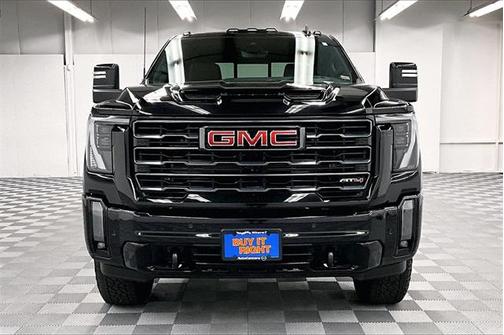 2024 GMC Sierra 2500 AT4