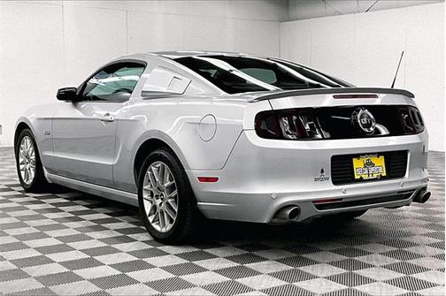 2014 Ford Mustang GT Premium