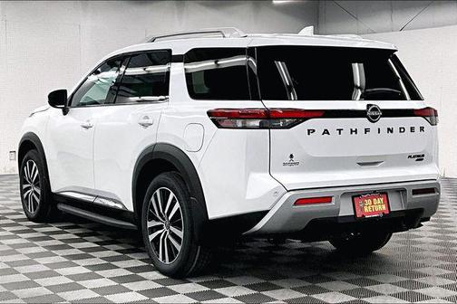 2025 Nissan Pathfinder Platinum 4WD