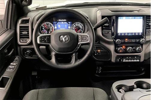 2024 RAM 3500 Tradesman Crew Cab 4x4 8' Box
