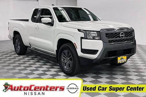 Glacier White 2025 Nissan Frontier SV