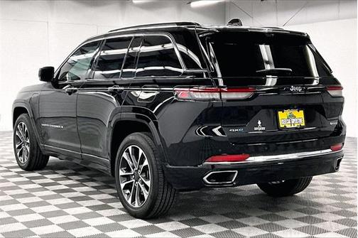 2023 Jeep Grand Cherokee 4xe Overland
