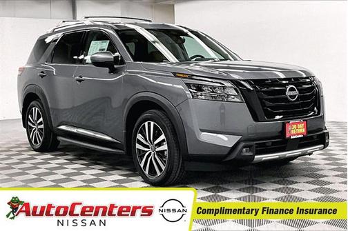 2025 Nissan Pathfinder Platinum 4WD