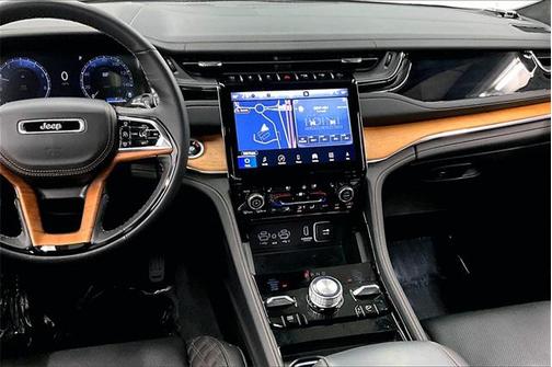 2024 Jeep Grand Cherokee L Summit Reserve