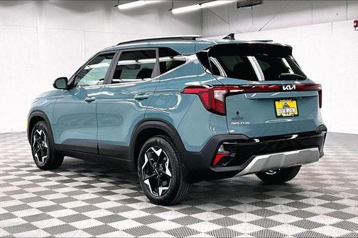2025 Kia Seltos EX