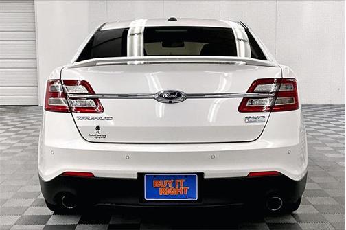 2018 Ford Taurus SHO