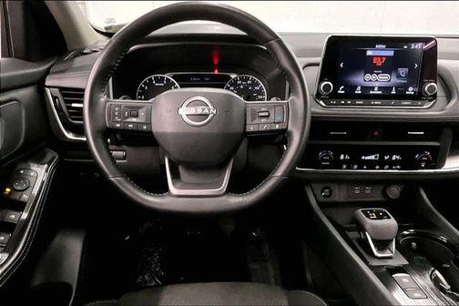 Brilliant Silver Metallic 2025 Nissan Rogue SV
