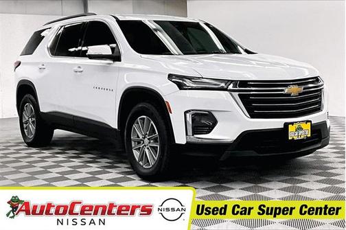 2023 Chevrolet Traverse LT Leather