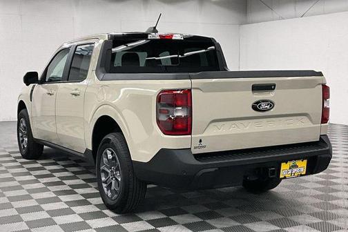 Desert Sand 2025 Ford Maverick Lariat