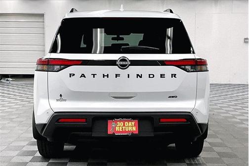2025 Nissan Pathfinder SV 4WD