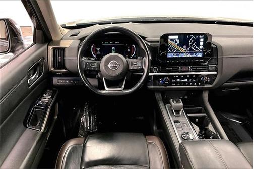 2022 Nissan Pathfinder Platinum 4WD