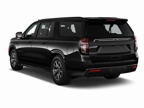 2025 Chevrolet Suburban 4WD Z71