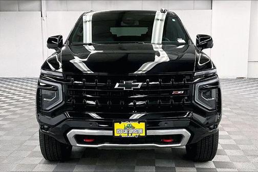 2025 Chevrolet Suburban 4WD Z71